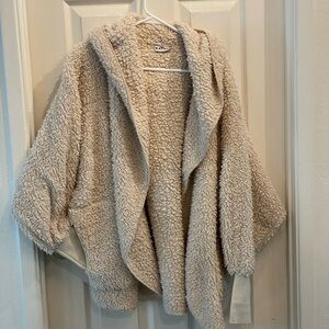 OS Cream Sweater